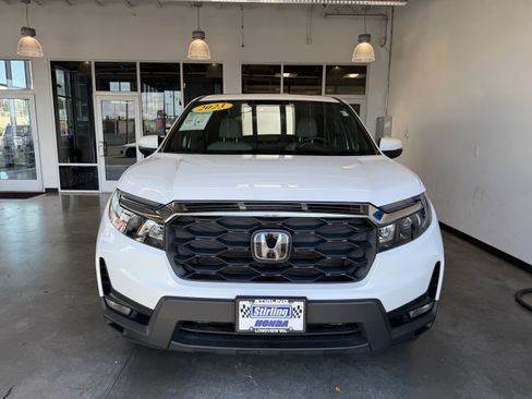 Used 2023 Honda Passport EX-L image 6
