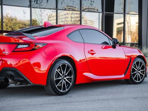 Used 2023 Toyota GR86 image 54