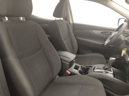 Used 2020 Nissan Rogue Sport S FWD image 21