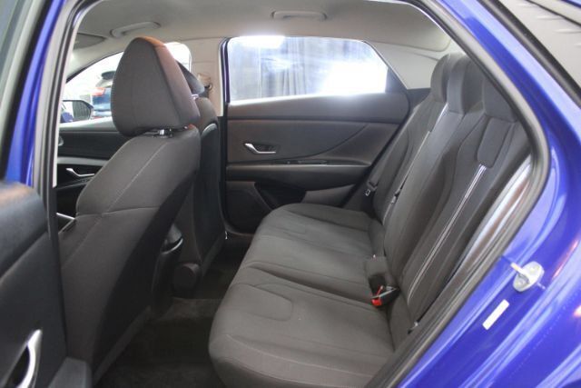 Used 2021 Hyundai Elantra SEL w/ Cargo Package FWD image 20