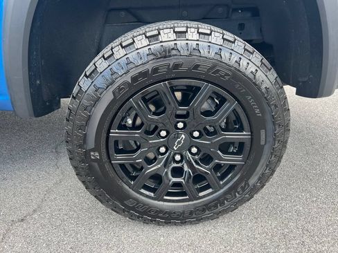 Used 2023 Chevrolet Colorado Trail Boss w/ Advanced Trailering Package AWD/4WD image 15