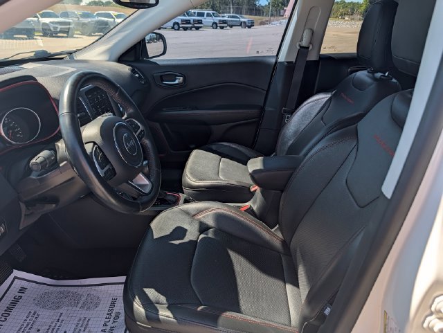 Used 2021 Jeep Compass Trailhawk AWD/4WD image 9