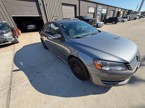 Used 2014 Volkswagen Passat 1.8T S image 14