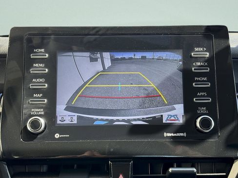 Used 2024 Toyota Camry SE w/ Convenience Package image 23