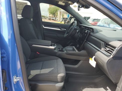 New 2027 GMC Terrain Elevation w/ LPO, Floor Liner Package FWD image 10