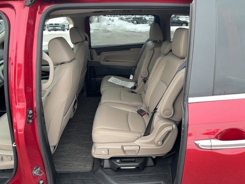 Used 2023 Honda Odyssey EX-L image 10
