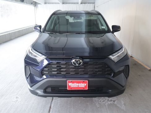 Used 2024 Toyota RAV4 XLE image 4