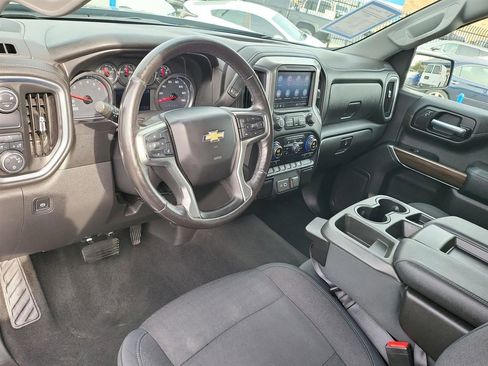 Certified 2019 Chevrolet Silverado 1500 LT w/ All-Star Edition image 2
