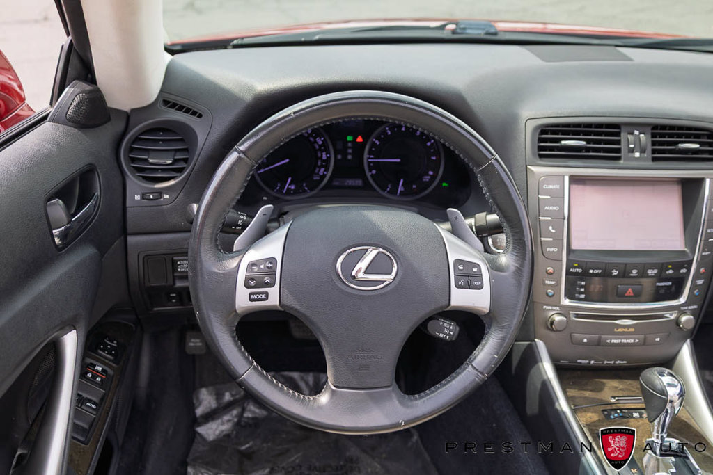 Used 2014 Lexus IS 250C w/ Navigation System Package RWD image 2