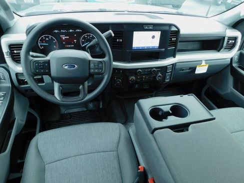 New 2026 Ford F250 4x4 Crew Cab Super Duty image 24
