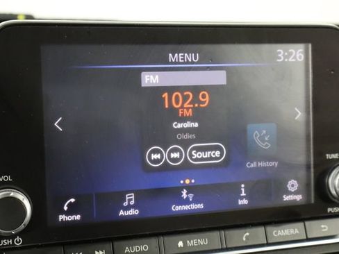Used 2022 Nissan Altima 2.5 SV FWD image 32