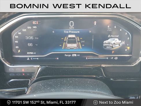 Used 2024 Chevrolet Silverado 1500 RST w/ Z71 Off-Road Package image 31