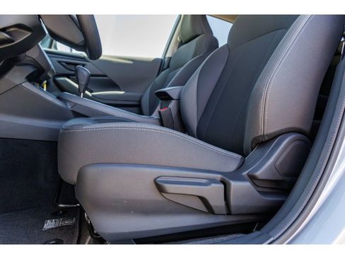 New 2026 Subaru Crosstrek 2.0i Premium AWD/4WD image 15