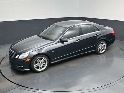 Used 2012 Mercedes-Benz E 350 4MATIC Sedan image 45