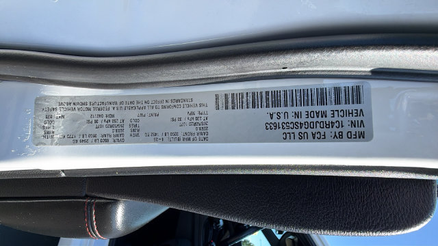 Used 2025 Dodge Durango GT AWD/4WD image 33
