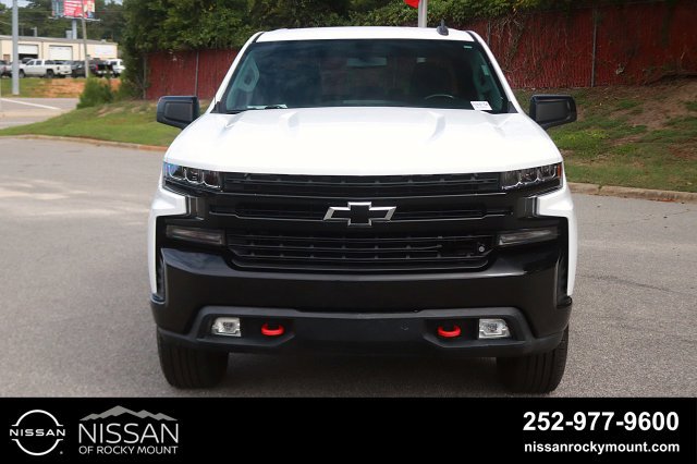 Used 2020 Chevrolet Silverado 1500 LT Trail Boss w/ Bed Protection Package AWD/4WD image 2