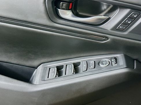 Used 2025 Honda Accord EX-L image 15