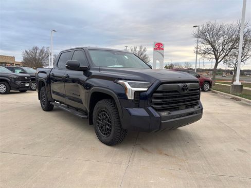 New 2026 Toyota Tundra SR5 w/ SR5 Premium Package image 7