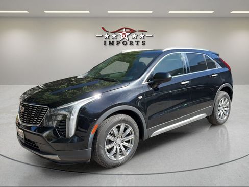 Used 2020 Cadillac XT4 Premium Luxury w/ Driver Awareness Package AWD/4WD image 2