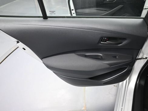 Used 2025 Toyota Corolla LE FWD image 25