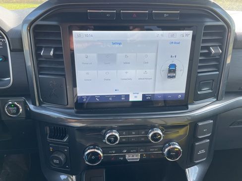 Certified 2022 Ford F150 XLT w/ Equipment Group 302A High image 17