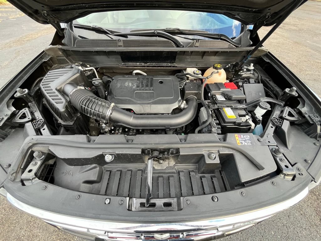 Certified 2023 GMC Acadia SLT FWD image 8