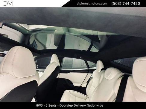 Used 2022 Tesla Model S Plaid AWD/4WD image 23