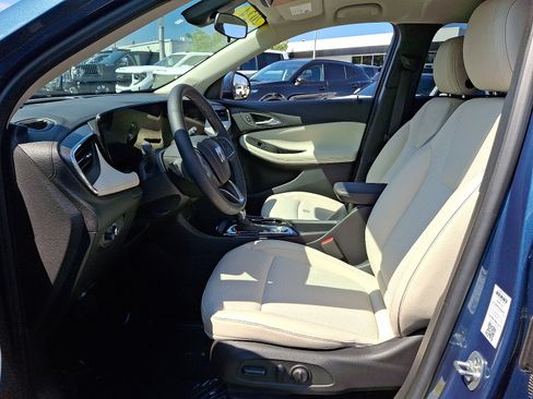 Certified 2024 Buick Encore GX Preferred w/ Comfort Package AWD/4WD image 14