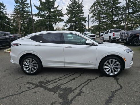 Used 2025 Buick Envista Avenir image 6