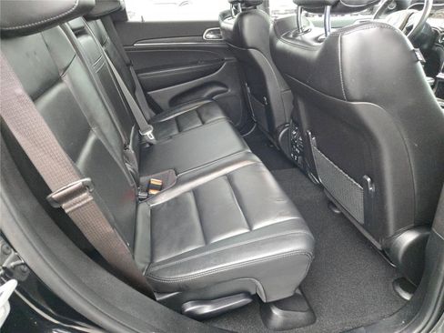 Certified 2021 Jeep Grand Cherokee Limited image 12