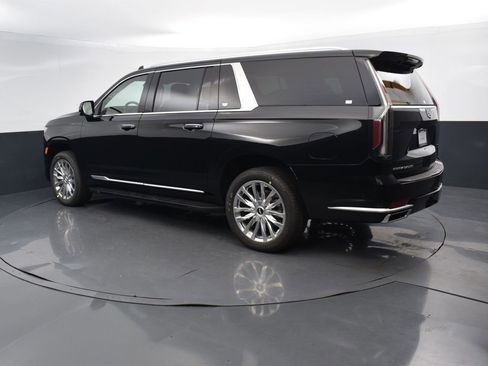 Certified 2024 Cadillac Escalade ESV Premium Luxury w/ Performance Package image 4