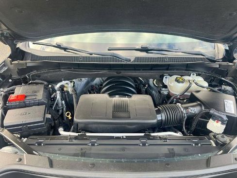 Used 2021 Chevrolet Suburban Premier image 26