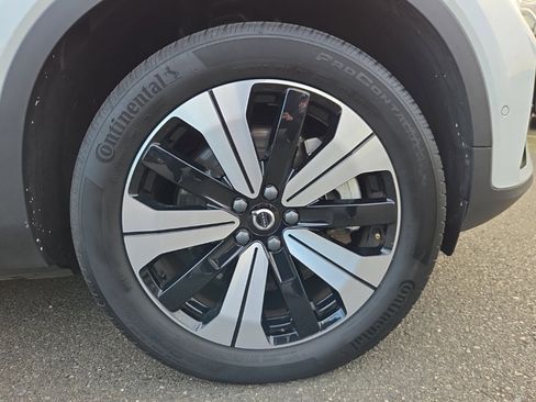 Certified 2023 Volvo C40 P8 Recharge Plus image 10