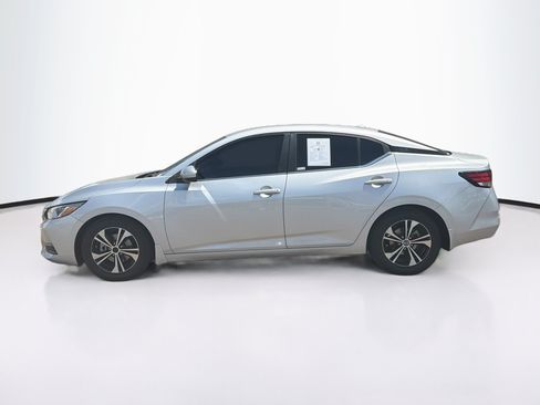 Used 2021 Nissan Sentra SV FWD image 4