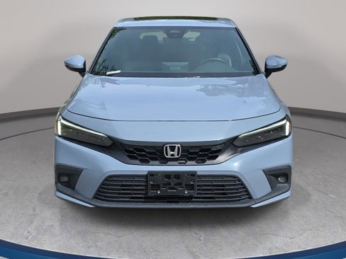 Used 2024 Honda Civic Sport Touring image 2