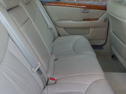 Used 2004 Lexus LS 430 image 89