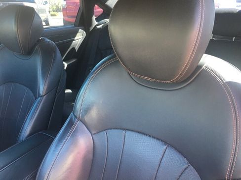 Used 2018 Genesis G80 3.3T Sport RWD image 5