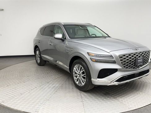 Used 2025 Genesis GV80 2.5T Standard image 8