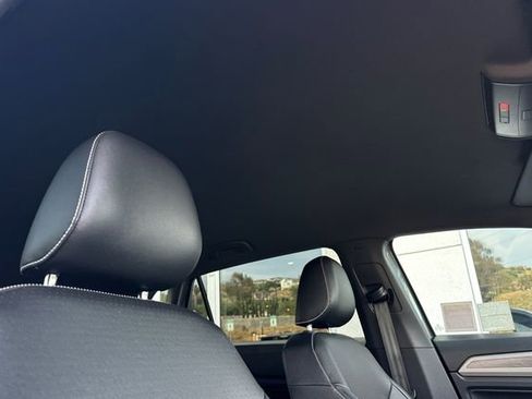 Used 2020 Volkswagen Atlas Cross Sport SE w/ Towing Package image 19