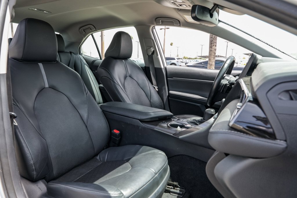 Used 2024 Toyota Camry XSE FWD image 21