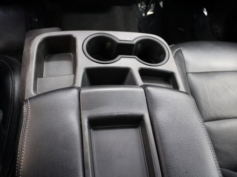 Used 2020 Chevrolet Silverado 1500 LT w/ All-Star Edition image 30