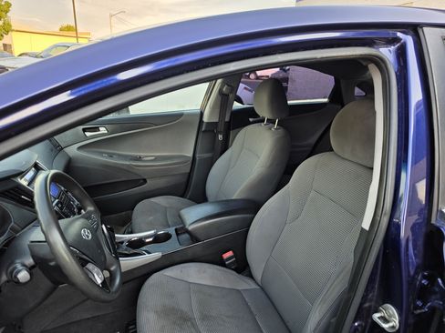 Used 2012 Hyundai Sonata GLS FWD image 12