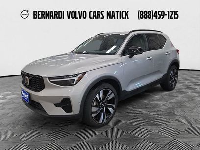Certified 2023 Volvo XC40 B5 Ultimate w/ Climate Package