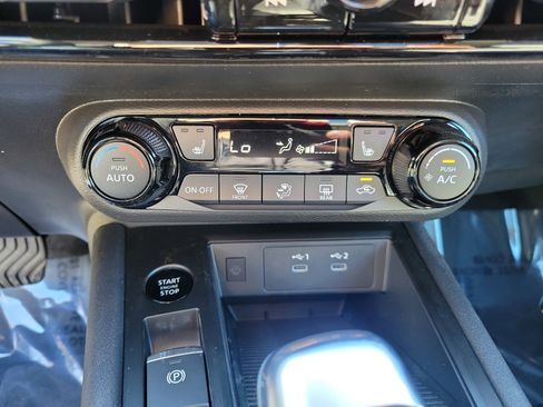 New 2026 Nissan Kicks SV w/ SV Premium Package FWD image 28