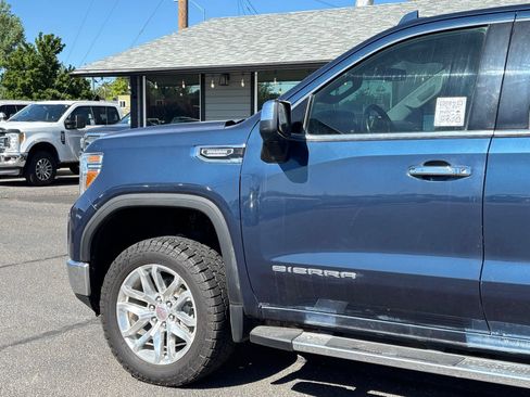Used 2020 GMC Sierra 1500 SLT w/ SLT Premium Plus Package AWD/4WD image 6