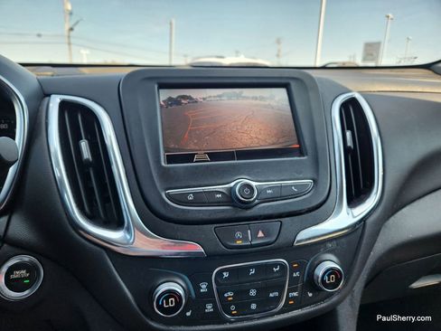 Used 2022 Chevrolet Equinox LT image 4