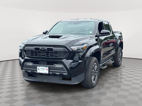 Used 2026 Toyota Tacoma TRD Sport AWD/4WD image 3