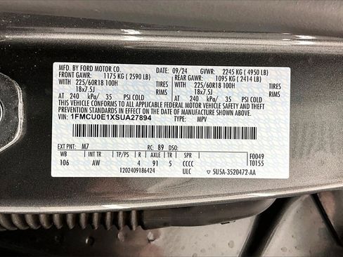 Used 2025 Ford Escape SE w/ PHEV Premium Package image 35