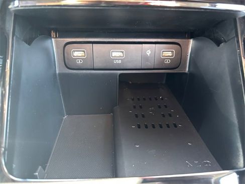 Used 2022 Kia Sorento SX image 25