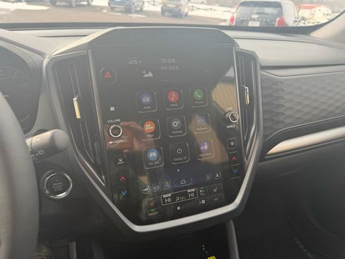 Used 2025 Subaru Forester Premium w/ Convenience Package #1 image 14